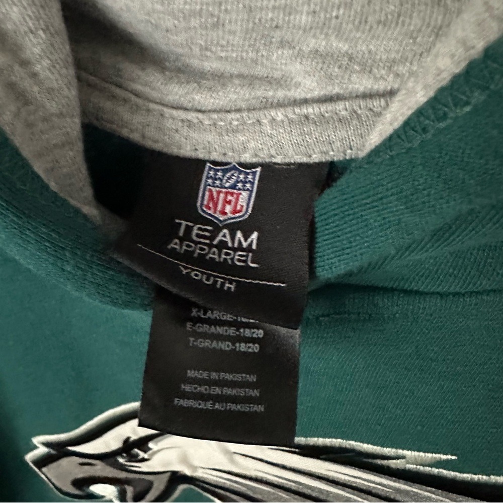 NFL Team Apparel Green Philadelphia Eagles Hoodie & Old Navy Black Jogger Pants - Picture 13 of 17